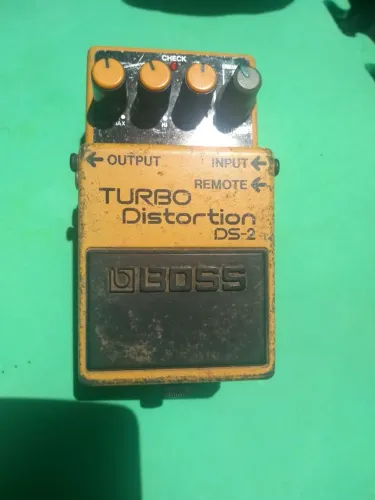 Pedal Boss Turbo Distortion DS-2