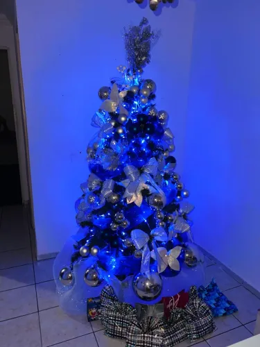 Árvore de Natal Artificial Grande - Excelente para Decoração