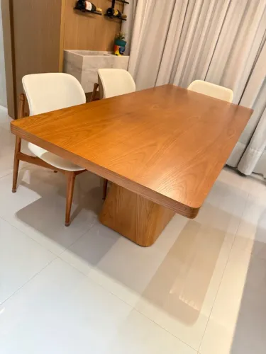 Mesa de jantar quadrada de madeira (2mx90cm) - nova