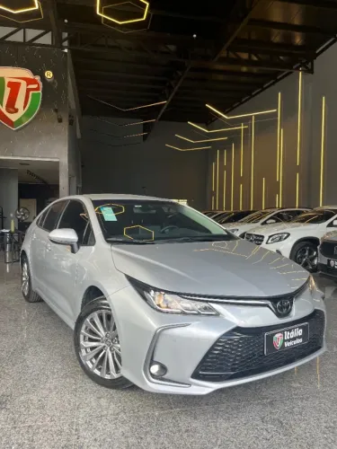 Toyota Corolla XEI 2.0 Flex Aut. 2025/25. Apenas 4 mil km rodados.