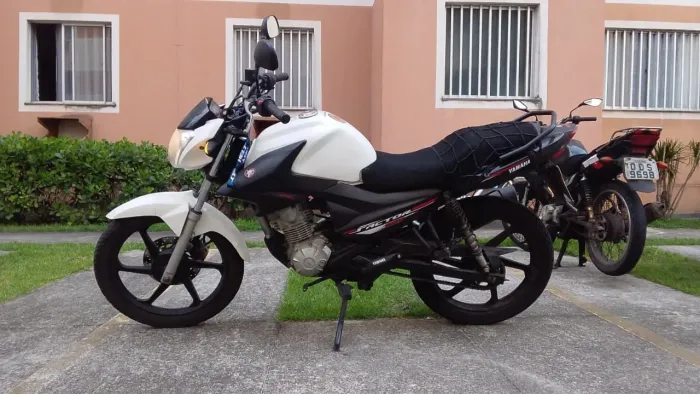 Moto Yamaha Factor 150