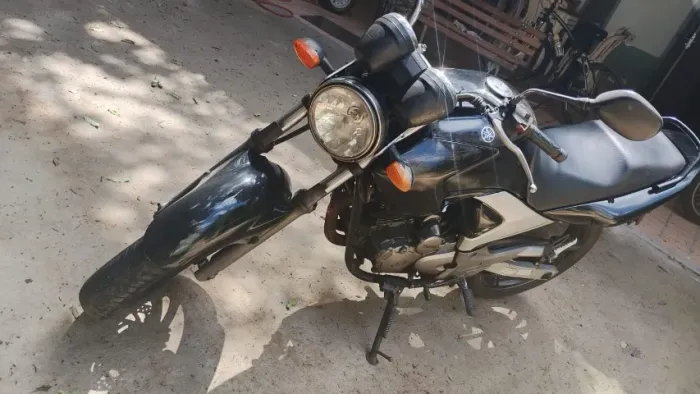 Moto Faze YS250