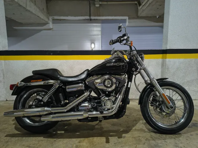 Harley Davidson Dyna Super Glide Custom