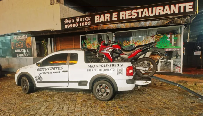 Moto resgate, pequenos fretes 