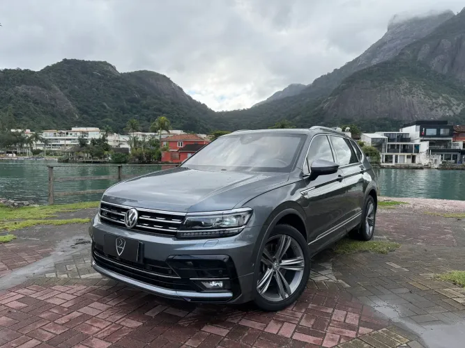 Volkswagen Tiguan Allspac R-line 350 TSI 2.0 4X4 2019