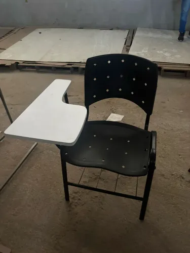 Carteira cadeira escolar com prancheta