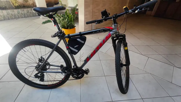 Bike Lotus CXR aro 29 + Acessórios