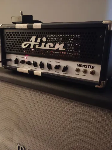 Amplificador Alien Monster 50