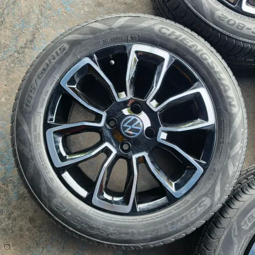RODAS VW SAVEIRO ARO 15 4X100 E PNEUS 185/60