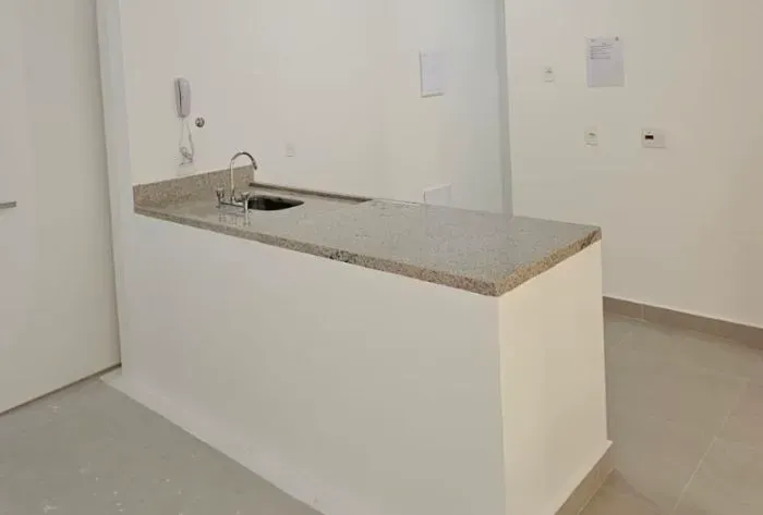 Bancada, cuba e torneira