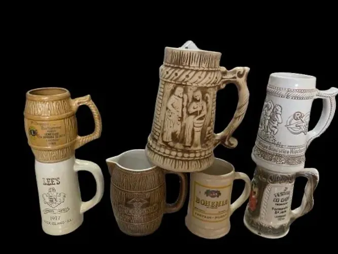 Lote: 7 canecas de chopp antigas