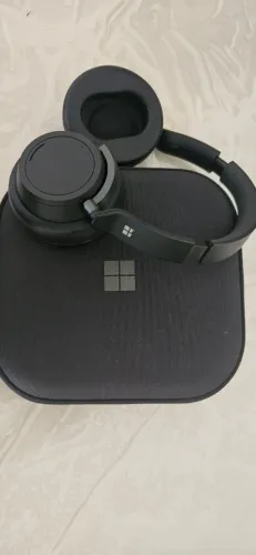 Headphone Microsoft Surface 2 (em estado de novo, usado pouquíssimas vezes).