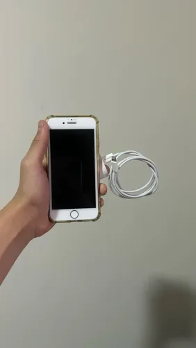 iPhone 7 - 32GB