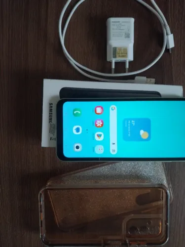 Samsung Galaxy A14 tecnologia 5G Câmera Tripla cor especial verde com pelicula 3D e capa