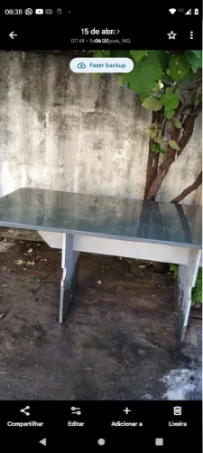 Mesa ardósia,dois metros por um metro.