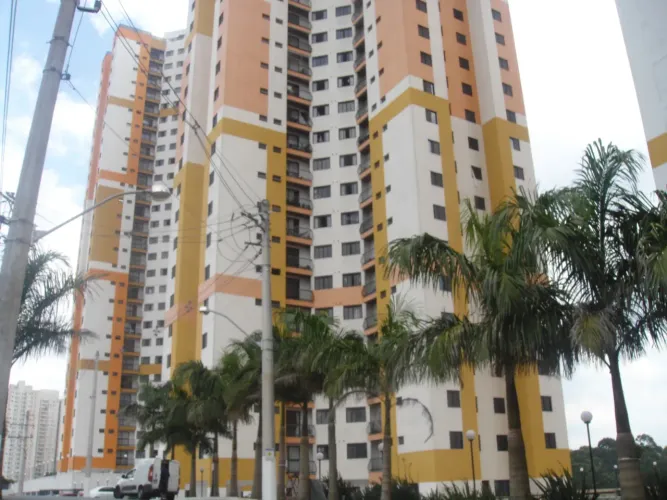 Apartamento condomínio Laranjeiras 2 dorms e 01 vaga- Taboão da Serra