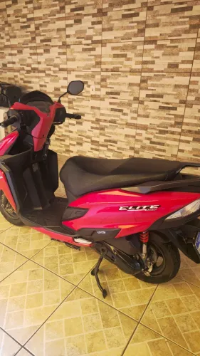 Honda Elite 125 2026 Vermelha - Apenas 7.200 km - Impecável