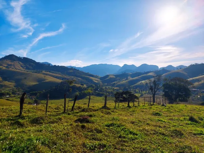 Terreno documentado à venda, 32000 m² por R$ 850.000 - Sitio - São Bento do Sapucaí/SP