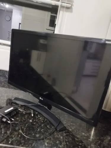 Smart tv monitor 24" LG mod.24MT49S-PS
