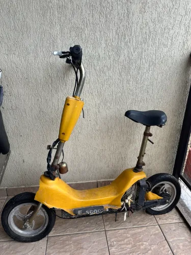 Caraça de motocicleta elétrica 