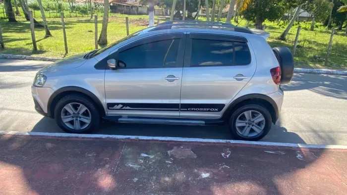 Volkswagen Crossfox 1.6 MI Total Flex 8V 5P 2012