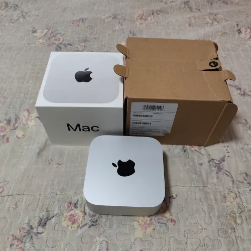 Mac mini M4 16gb 266gb usado em bom estado