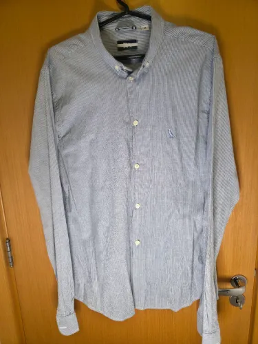 Camisa Reserva azul listrada - Tamanho M - Slim fit - Nova