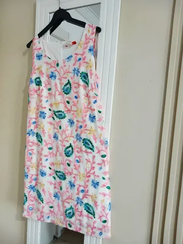 VESTIDO em tecido para verão