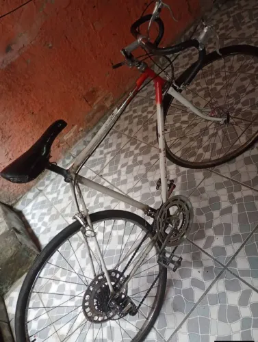 Caloi 10 concorde ano 86 toda original banco em couro pneus novos jet caujo preto
