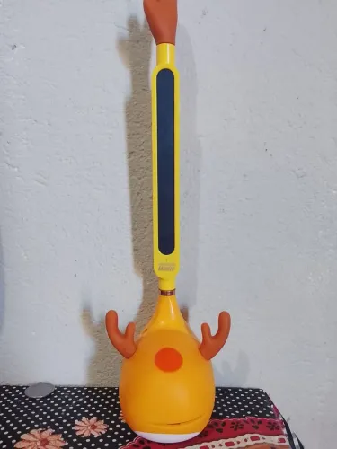 Otamatone Instrumento Musical Japonês