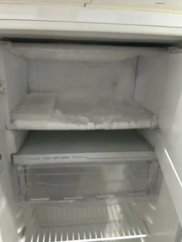 Vendo geladeira eletrolux