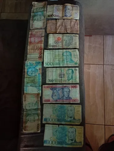 Vendo cédulas antigas