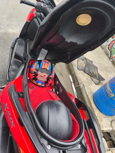 Vendo moto semi nova *28