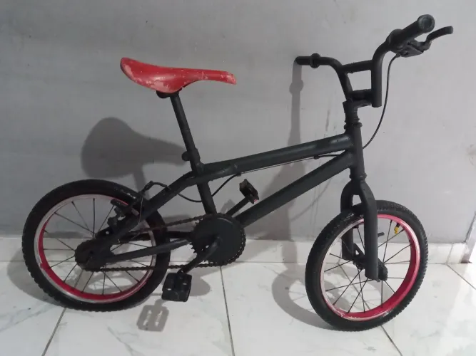 Entrego Bicicleta infantil Aro 16 ótima aceito cartão 