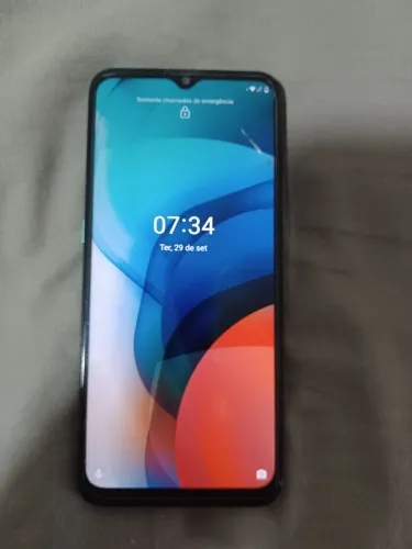 Celular Motorola Moto E7