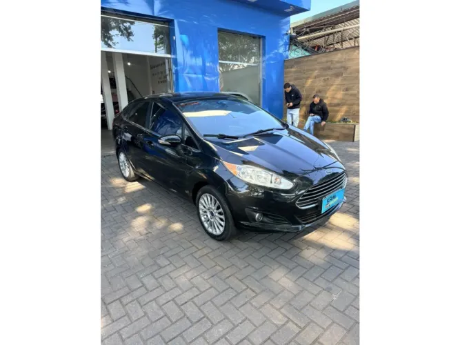 Ford Fiesta Sedan Titanium 1.6 Powershift 2014