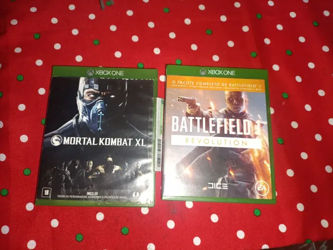 Vendo 2 jogos de Xbox one