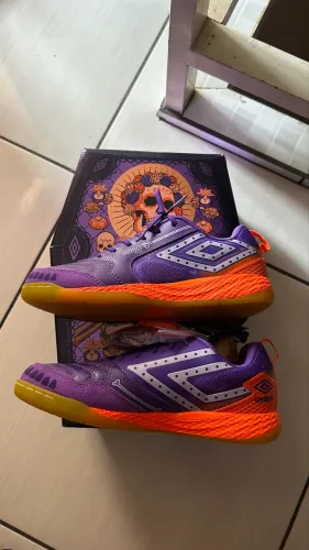 Umbro pro 5 bump lós muertos