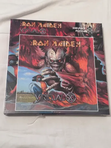 Quebra-Cabeça Rock Saws Iron Maiden - Virtual XI (500 Peças) Lacrado