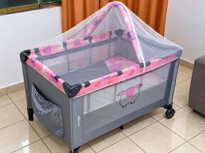 Berço Portátil Voyage Sleep com Mosquiteiro + Bolsa