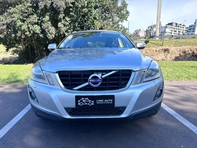 Volvo XC 60 3.0 AWD 5P 2010