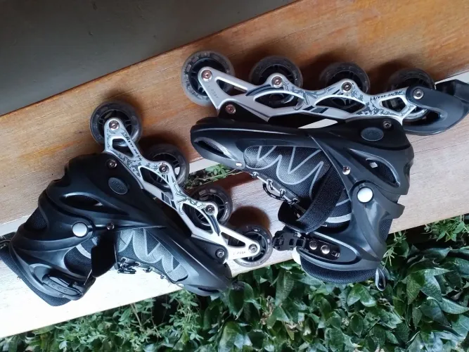 Patins Roller Inline com Led Adulto
