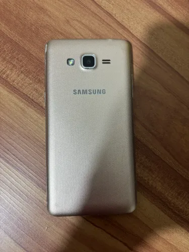 Samsung Galaxy J5 - Aparelho reiniciando (Usado)