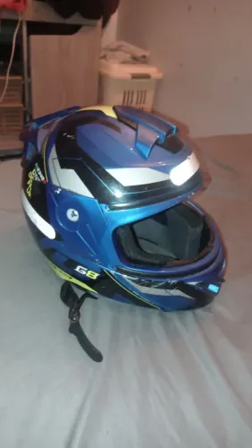 Capacete Norisk sem viseira
