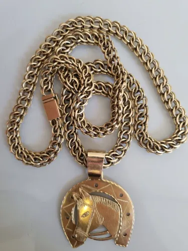 Cordao com medalha em ouro 18k