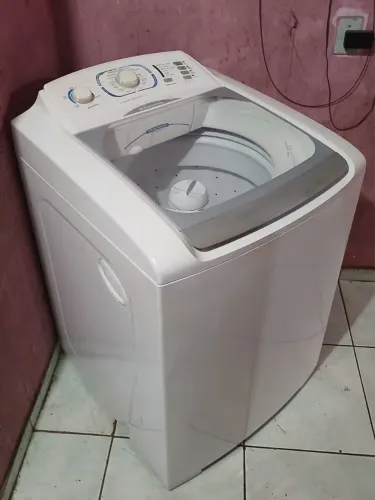 Máquina de lavar roupa Electrolux 12kg