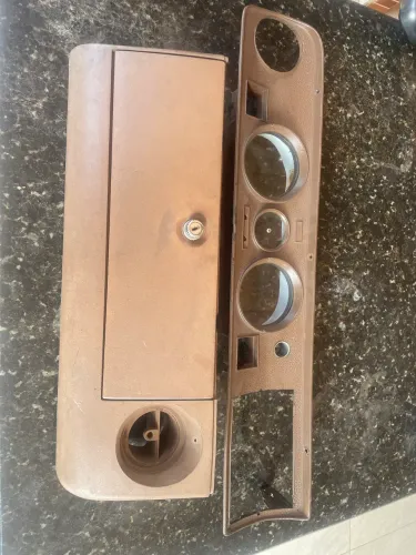 Moldura do painel e tampa porta luva Original Opala 75/79 monocromático