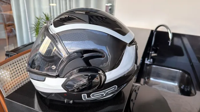 Capacete Escamoteável LS2 Valiant TAM: XL-61/62