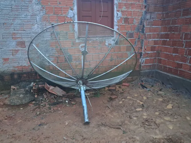 Vendo uma atena em perfeito estado de conservação 