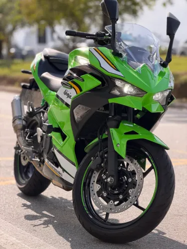 Kawasaki Ninja 500SE BEM NOVA!